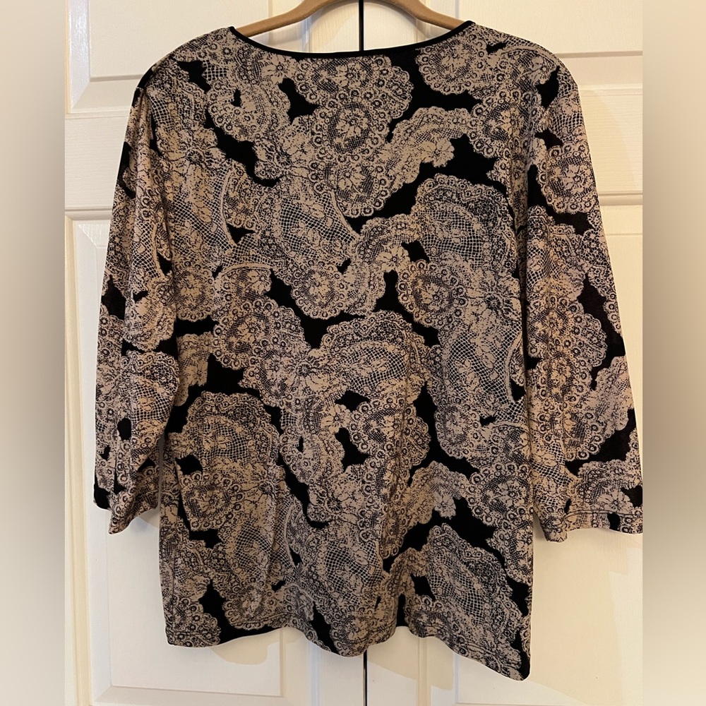 Style & Co. Black and Cream Lace Design Blouse Size XL - Picture 4 of 4